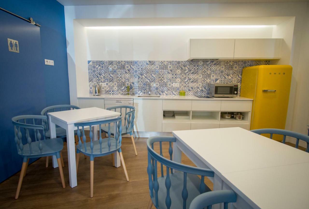 Zigzag Hostel Praia da Vitória Dış mekan fotoğraf