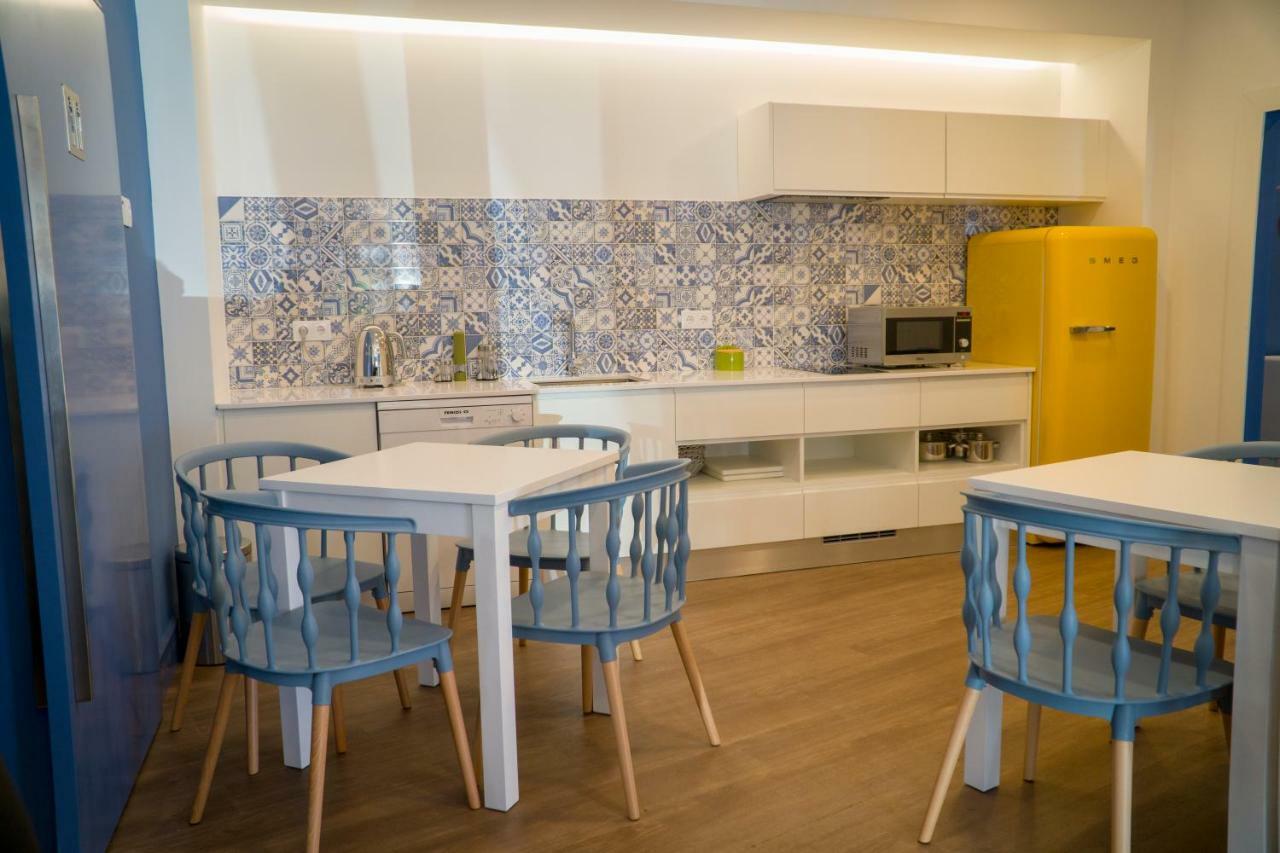 Zigzag Hostel Praia da Vitória Dış mekan fotoğraf