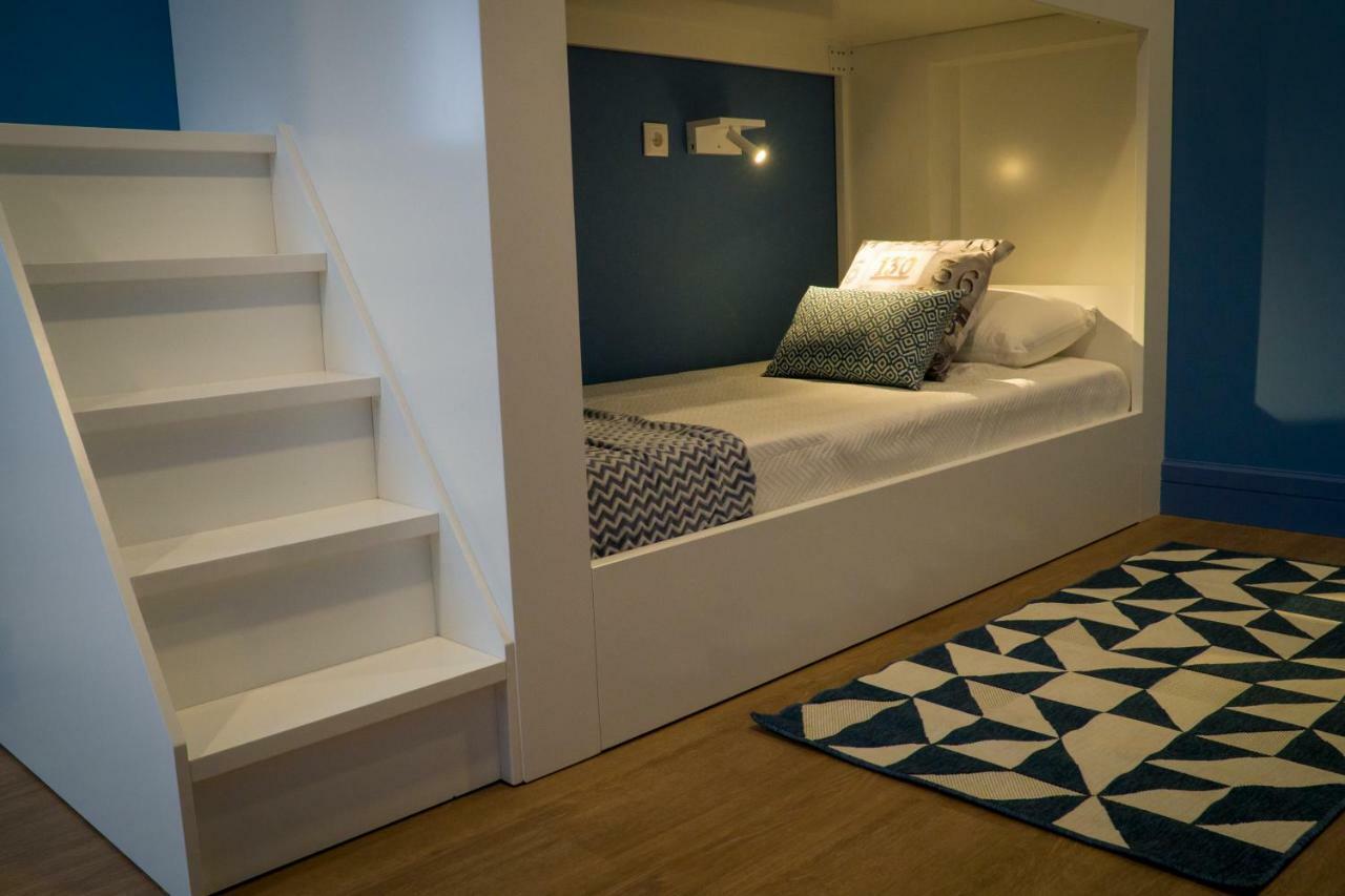 Zigzag Hostel Praia da Vitória Dış mekan fotoğraf